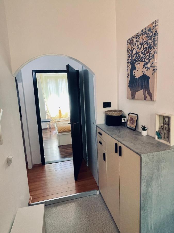 Apartman Three Queens Rijeka Exterior foto