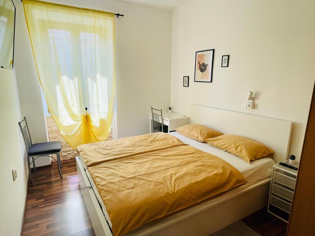 Apartman Three Queens Rijeka Exterior foto